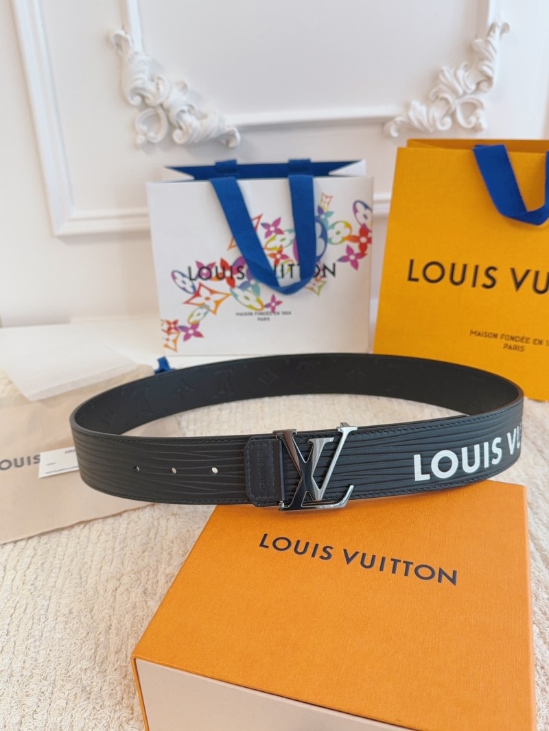 l0vis Vvtt0n belts
